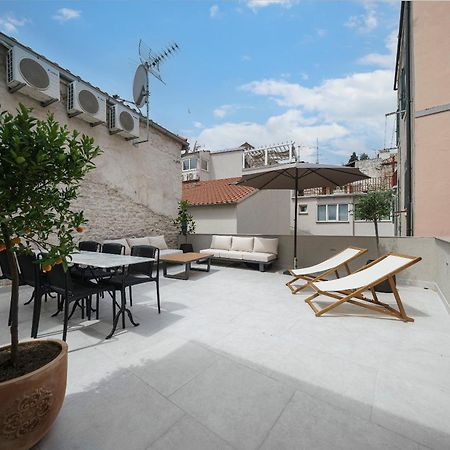 Samm Apartments 希贝尼克 外观 照片