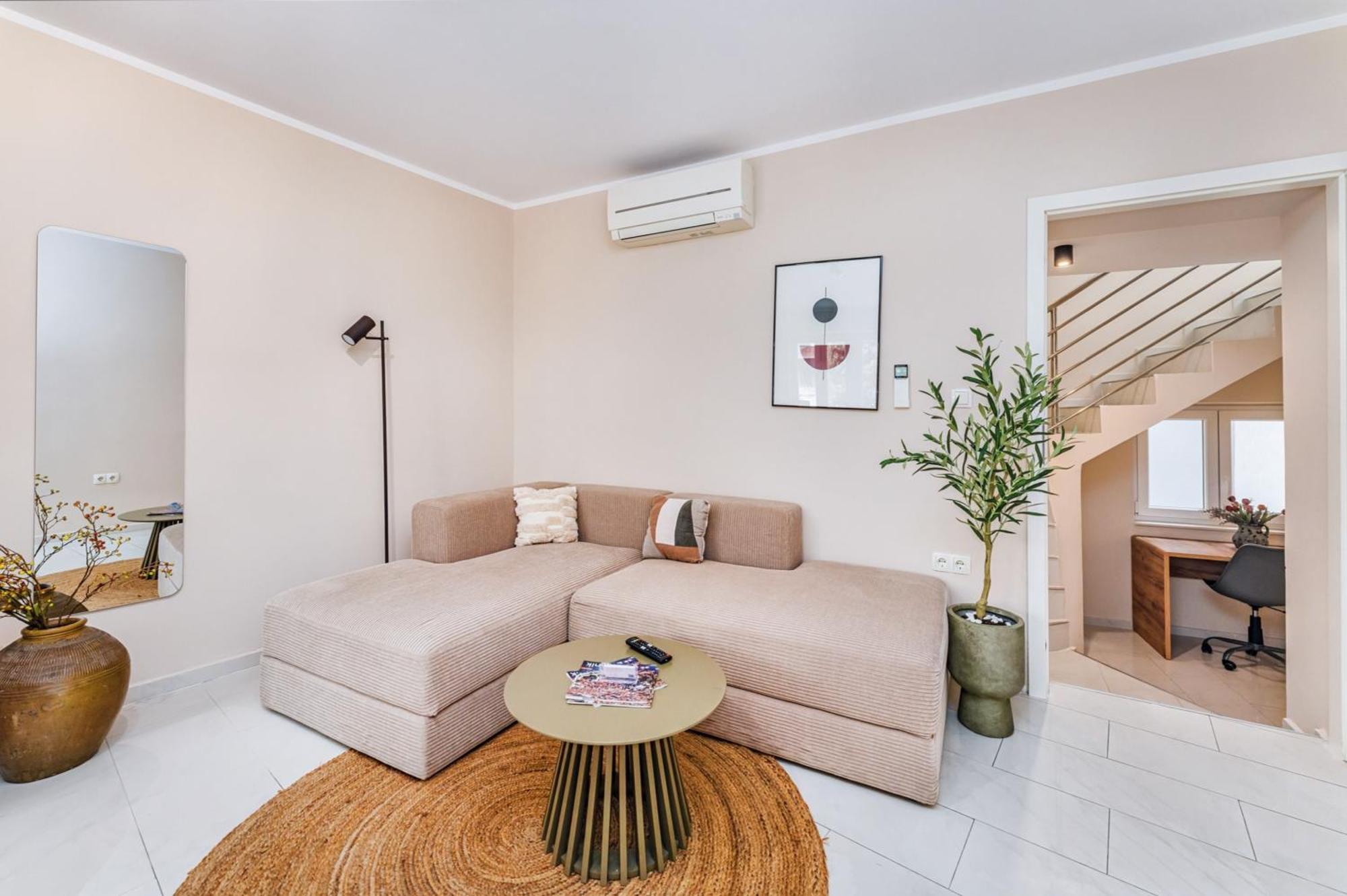 Samm Apartments 希贝尼克 外观 照片